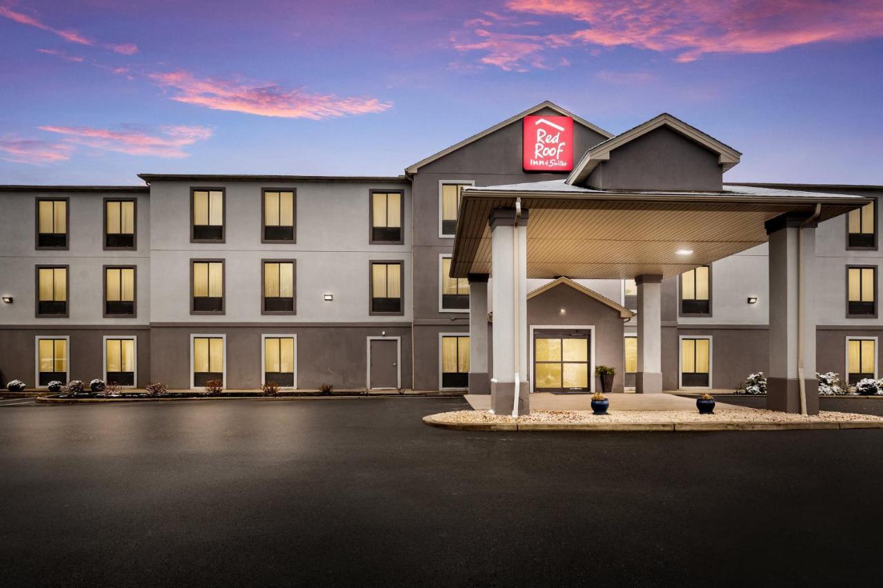 Red Roof Inn & Suites Bloomsburg - Mifflinville Экстерьер фото