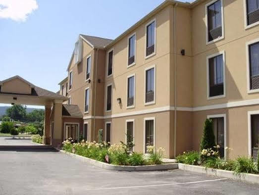 Red Roof Inn & Suites Bloomsburg - Mifflinville Экстерьер фото